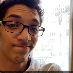 Meet your Posher, Brett